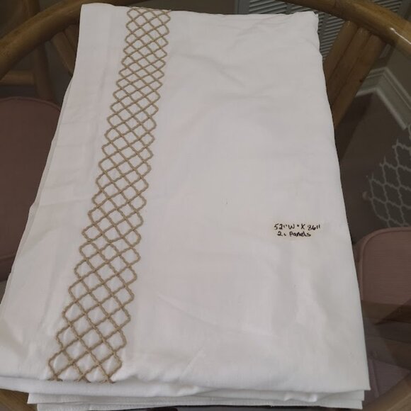 Croscill 2 Panel Back Hidden Tab Vintage Curtains Vintage 52 x 86 - Picture 2 of 13